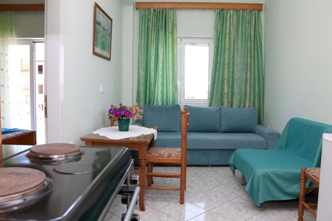 Isabela Apartments ซารานเดอ ภายนอก รูปภาพ