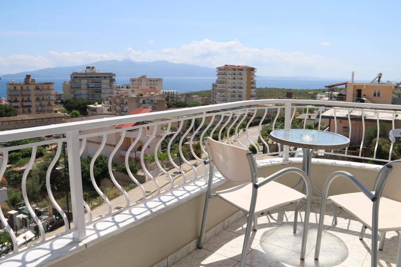 Isabela Apartments ซารานเดอ ภายนอก รูปภาพ